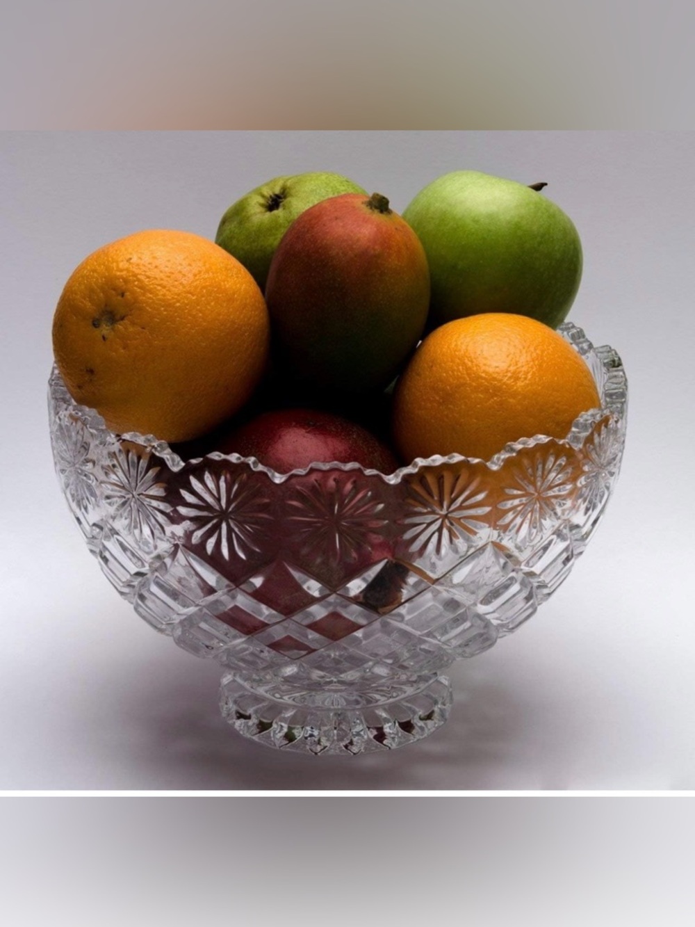 Crystal Bowl Centerpiece - Picture 4 of 17